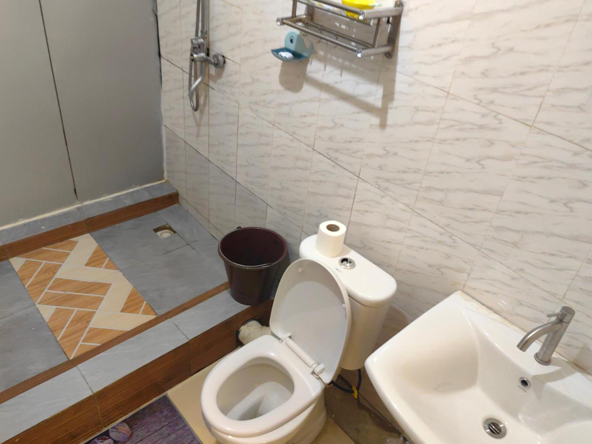 Hongyuanprimierhotel Accra Luaran gambar